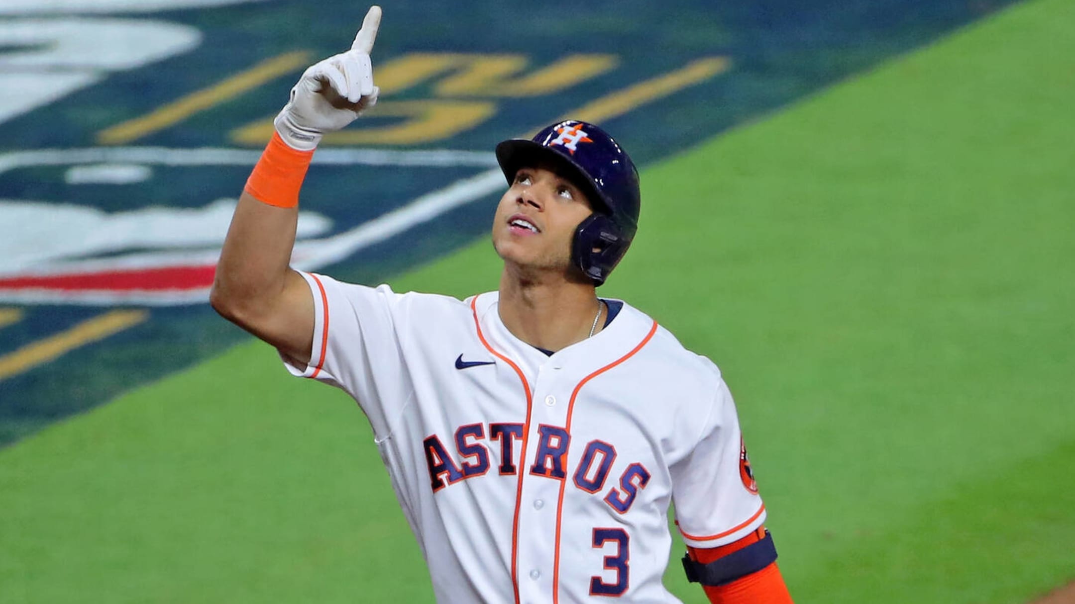 Did you see the photo of Astros shortstop Jeremy Peña's arm?