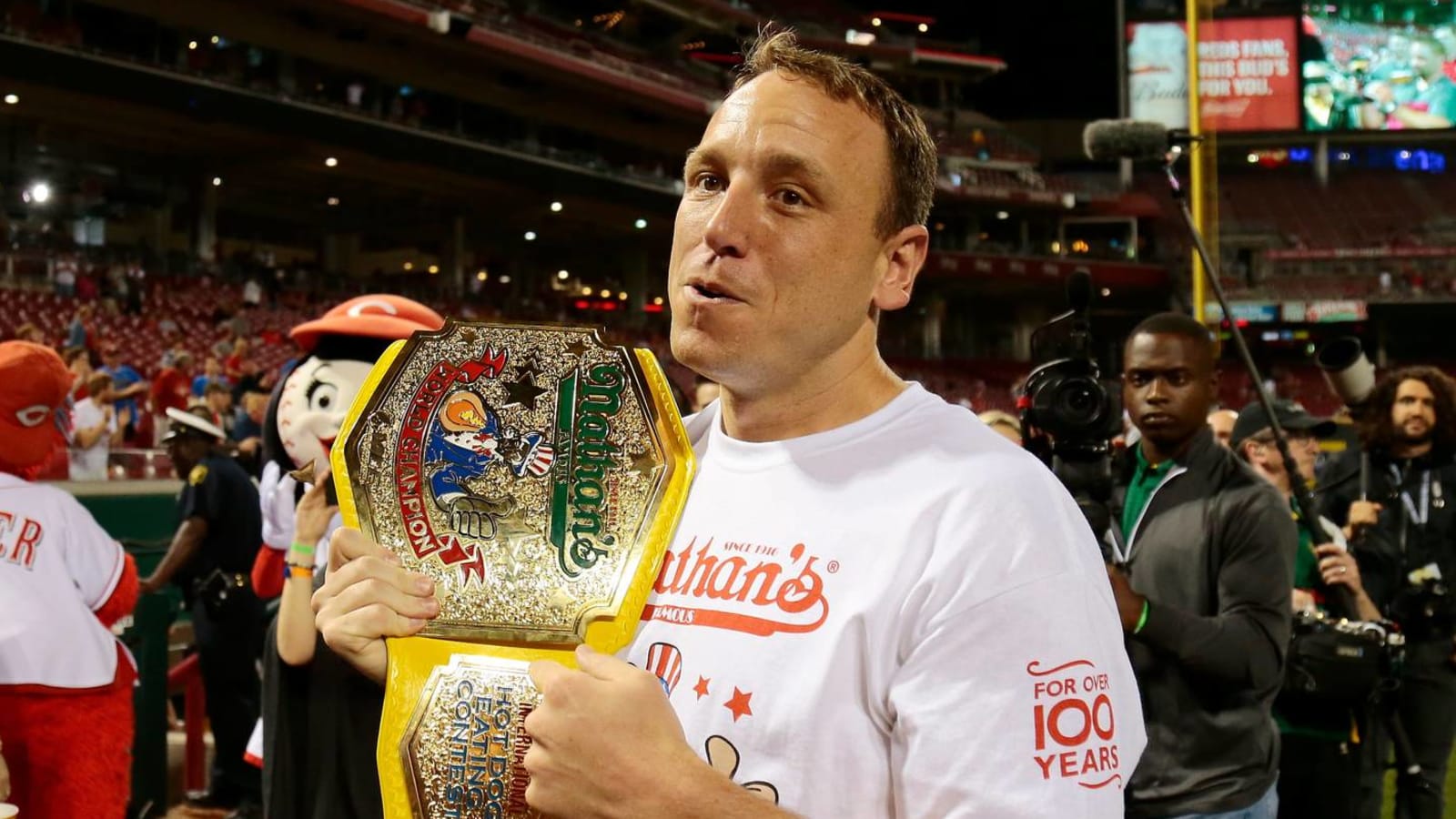 Bettors lost big on Joey Chestnut breaking his hot dog eating record