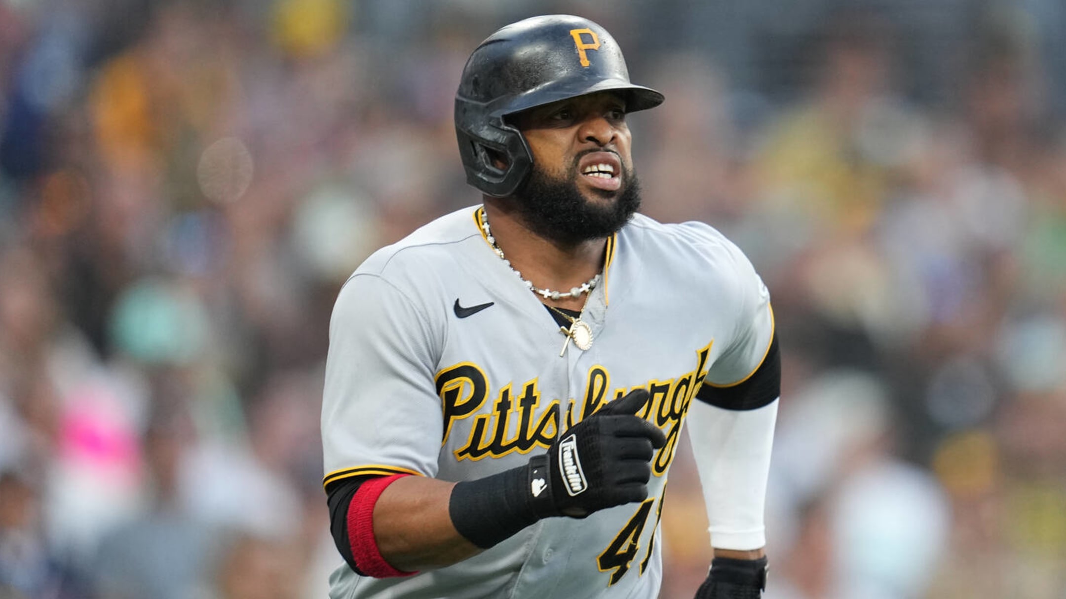 RUMOR: The next player Pirates could trade after Carlos Santana