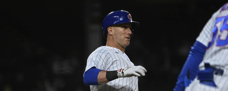 Cubs' Yan Gomes records three-hit performance at Colorado