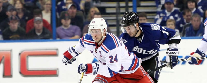 Sean Avery publicly bashes New York Rangers head coach Peter Laviolette