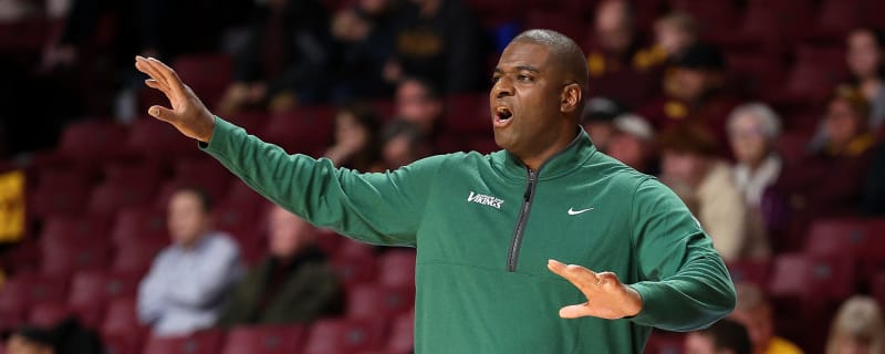 Cleveland State coach Daniyal Robinson headed to North Texas