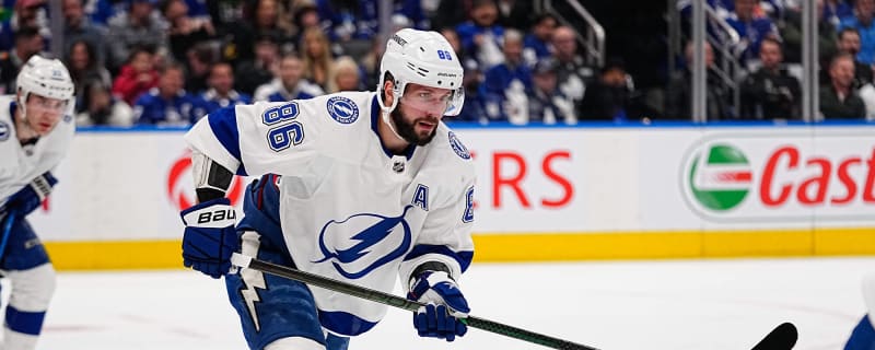 NHL News: Lightning Re-sign Cirelli, NHL Still Talking to