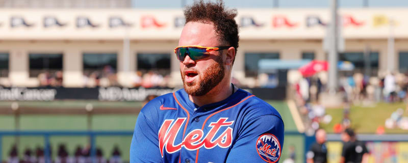 Pirates agree to minor league deals with DJ Stewart, Ryder Ryan