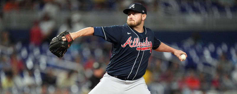 Atlanta Braves pitcher Huascar Ynoa breaks hand punching dugout bench