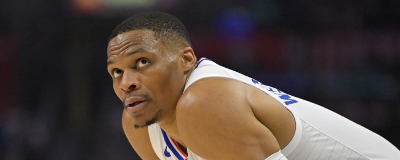 Russell Westbrook refutes report of jersey rejection