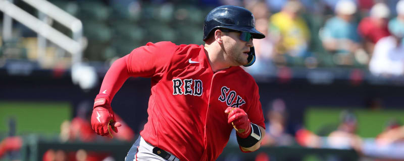 MLB Notebook: Bobby Dalbec back in Boston, Caleb Hamilton 'elite