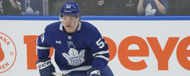 Easton Cowan sees Mitch Marner as a great role model