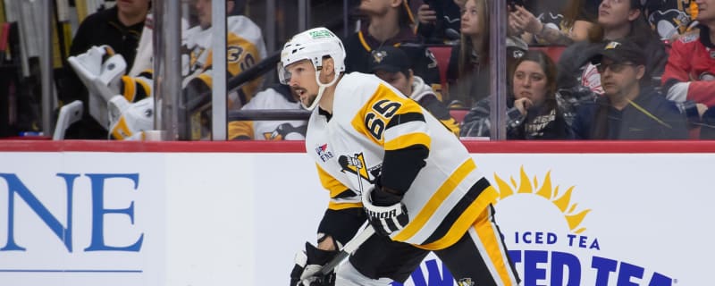 ‘Up in the Air’: Karlsson Talks Possible Trade, Penguins Path