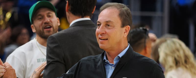 Warriors owner weighs in on possibility of Celtics bid