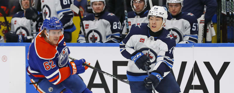 Jets Sign Kevin He to ELC, Becomes First Chinese-Born Player to Sign NHL Deal