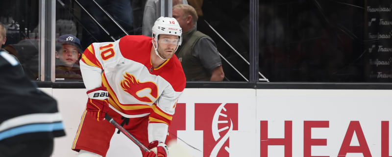 Analyst Proposes Blockbuster Trade Involving the Canadiens and Flames for Jonathan Huberdeau