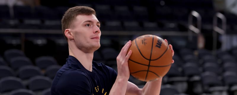 Christian Braun Gives Simple Answer on How to Fix Kansas Basketball