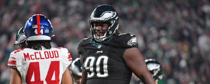 Eagles' Jordan Davis responds to criticisms about fitness