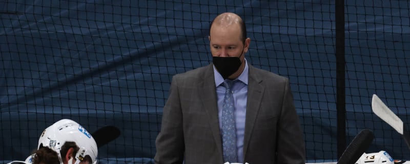 Stanley Cup Winning Head Coach Pulls Out of his Contract Due to Personal Reasons