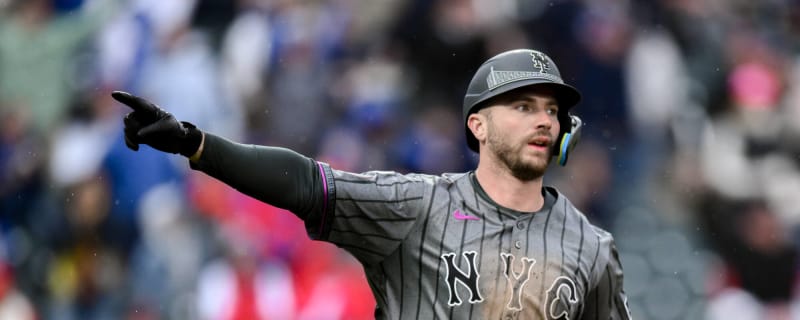 Mets superstar slugger achieves major milestone vs. Cardinals & raves about J.D. Martinez’s potential impact in the lineup