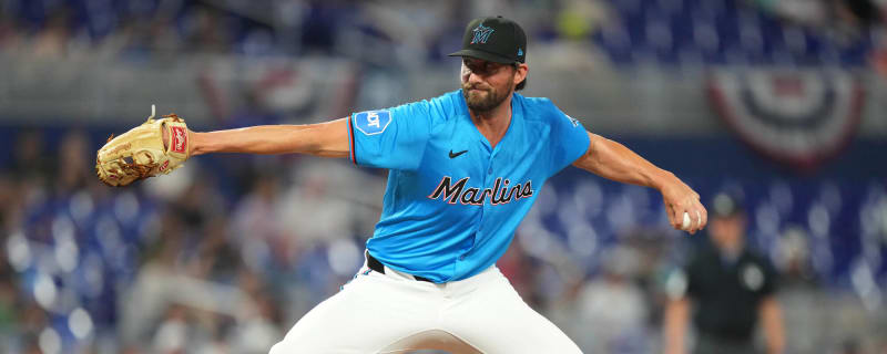 Marlins Outright Kent Emanuel
