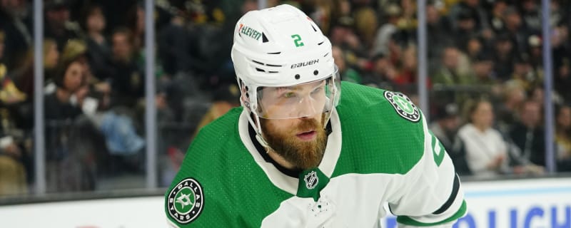 Maple Leafs unlikely to register defenseman's contract