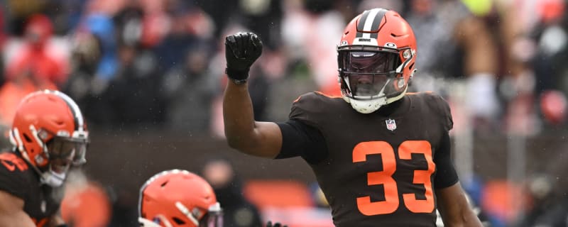 NFL offseason rankings: ESPN ranks Browns “weapons” outside of top 10 -  Dawgs By Nature