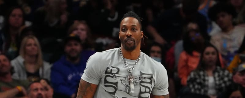Dwight Howard Calls Shaquille O&#39;Neal A Liar And Fake Superman But Wants To End Their Beef
