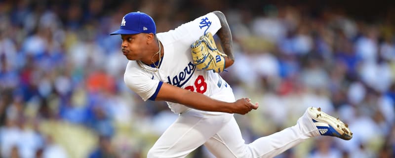 Dodgers, Cubs team up for notable trade