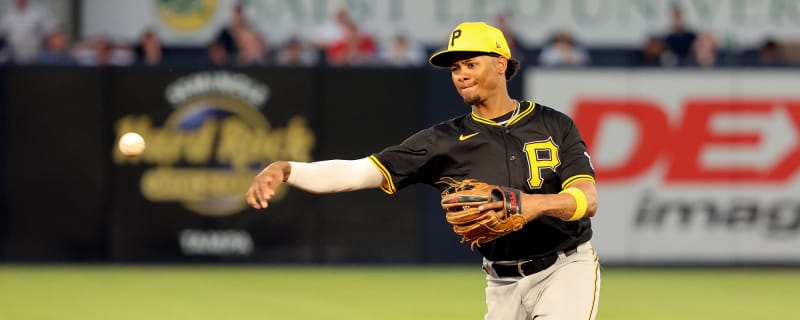 Giants, Sergio Alcantara agree to a minor league contract