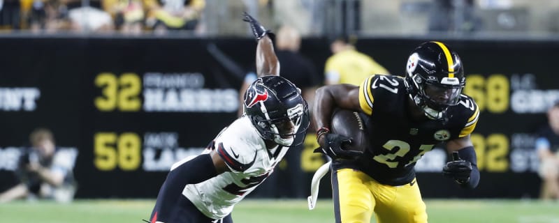 Steelers Re-Sign Big-Bodied Wide Receiver