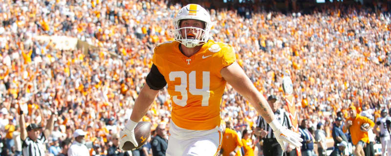 Tight end McCallan Castles reveals his favorite moment from his one season with the Tennessee Vols