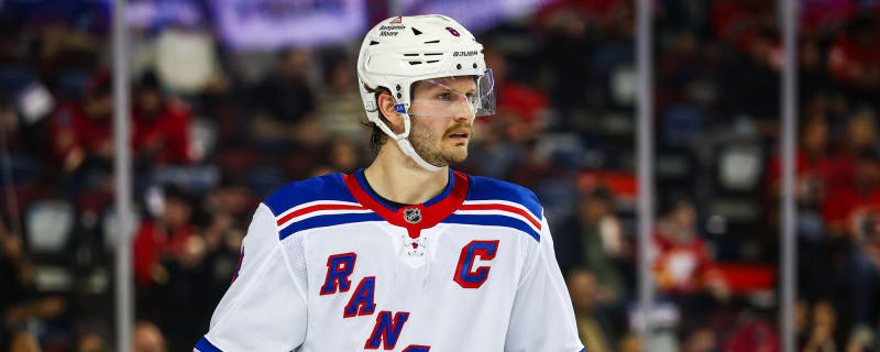 Ranger GM Chris Drury&#39;s addresses the media after Jacob Trouba claimed he threatened him