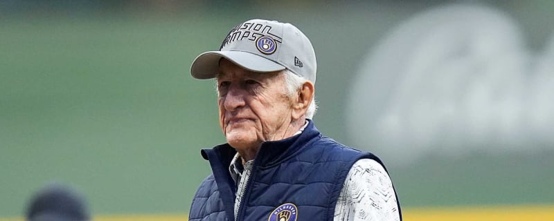 Legendary Brewers broadcaster Bob Uecker dies at 90