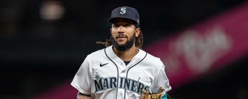J.P. Crawford leads Mariners to 8-0 win over Rangers