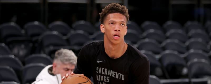 Mavericks Signing Kessler Edwards To Two-Way Contract