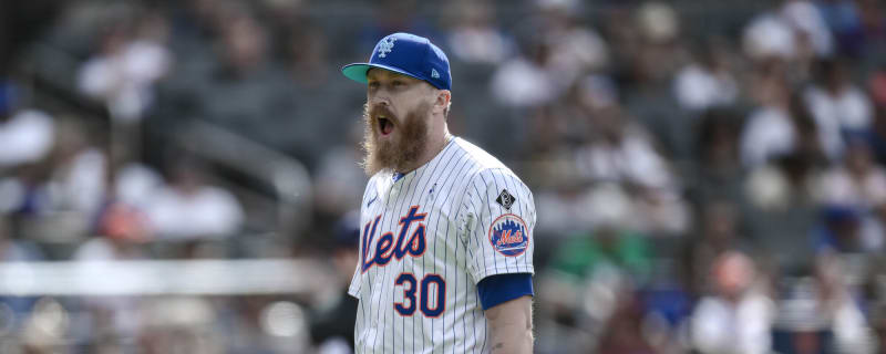 Braves release Jake Diekman