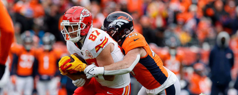 Travis Kelce Just Aced Date Night Style With Taylor Swift