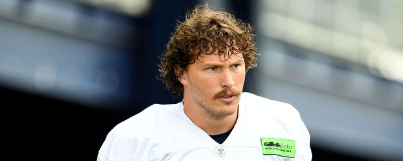 New details emerge on Patriots OL Cole Strange's injury