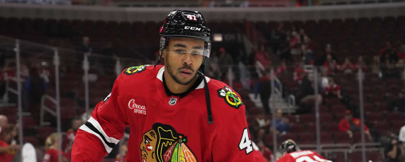 Jets Trade Dmitry Kuzmin to Blackhawks for Isaak Phillips