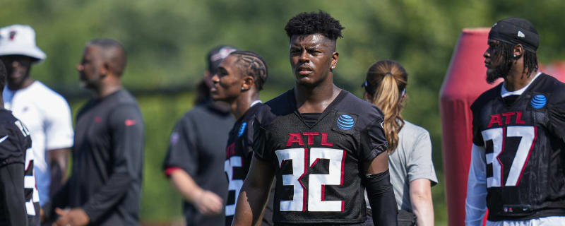 Jaylinn Hawkins never wanted to play defense, now he's a game-changer in  the Falcons secondary