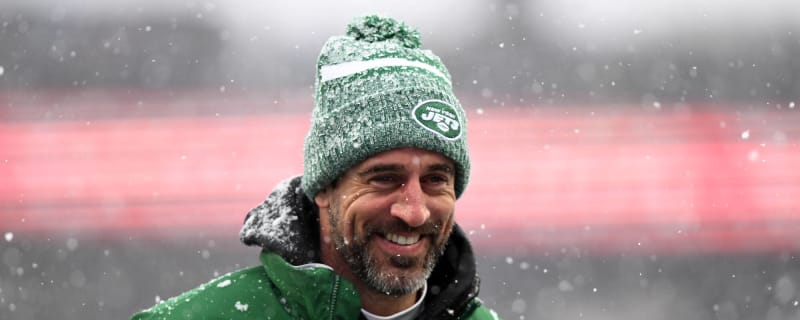 Former Green Bay Packers WR Takes Shot At Aaron Rodgers