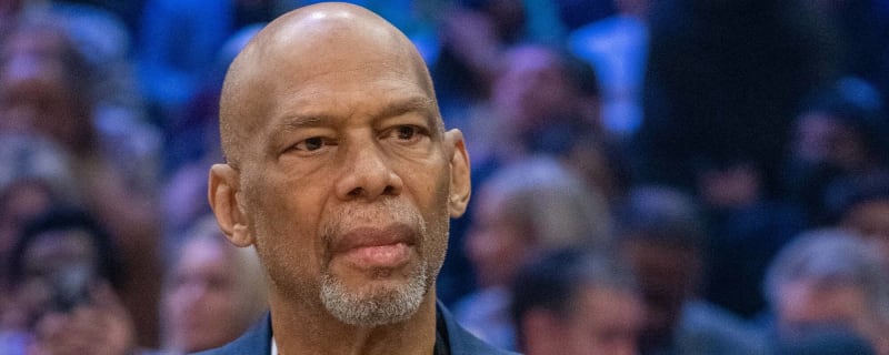 Kareem Abdul-Jabbar: Kyrie Irving is a 'comical buffoon'