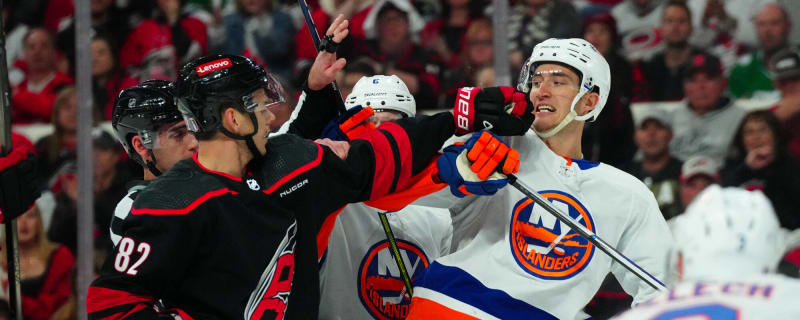 Watch: Scrum after Hurricanes empty netter sets stage for chippy Game 3