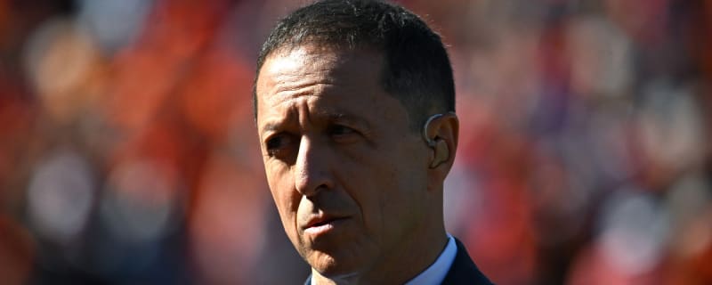 Padres players snubbed reporter in response to critical article