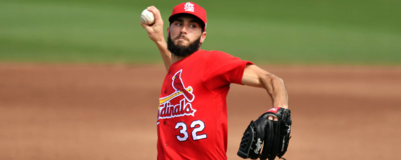 Cardinals designate pitcher Daniel Ponce de Leon for assignment