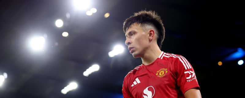 ‘He wouldn’t survive’: Man Utd star hits back at critical club legend after latest dig