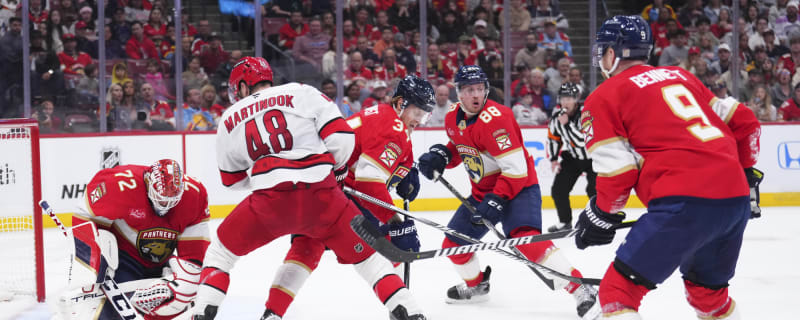 Bobrovsky Cannot Bail Out Florida Panthers Against Hurricanes