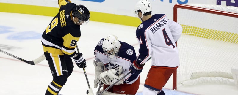 Zach Aston-Reese's Two Goals Spoils Jet Greaves' NHL Debut As Maple Leafs  Beat Blue Jackets 4-2