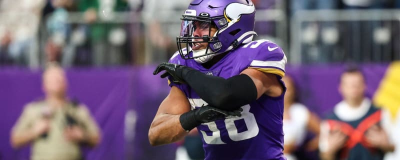 Photos of Jordan Hicks’ 'Compartment Syndrome' Injury Have Surfaced and… Holy Moly