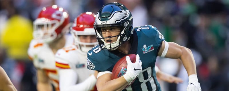 Eagles Elevate P Arryn Siposs & WR Britain Covey For Thursday