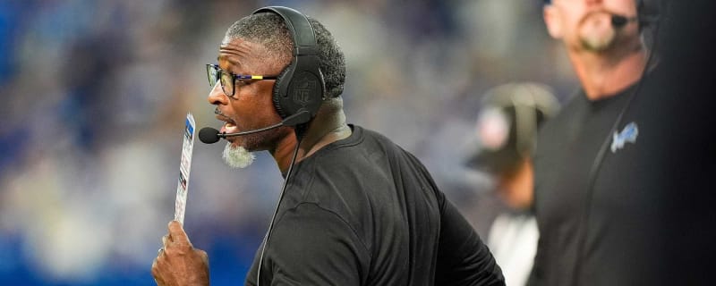 When Are Jerry Jones&#39; Cowboys Going To Call Coach Aaron Glenn?