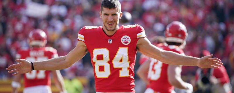 Chiefs News: Zone coverage an early issue for inconsistent offense -  Arrowhead Pride