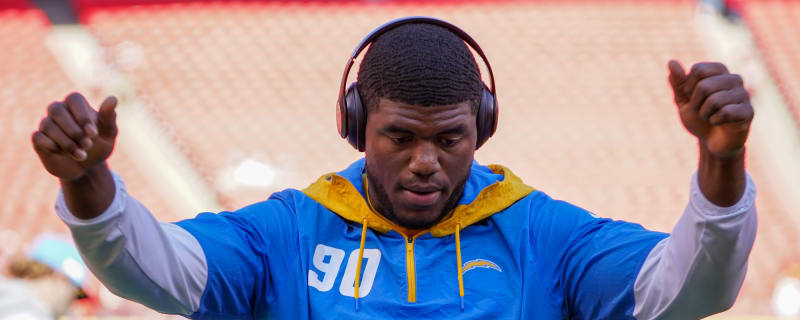 Buccaneers Re-Signing DL Eric Banks